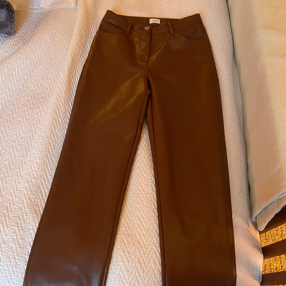 Wilfred Melina Pant